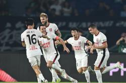 关于清晨中超焦点战，成都蓉城外线爆发，气氛紧张，更衣室氛围转暖的信息-爱游戏ayx入口