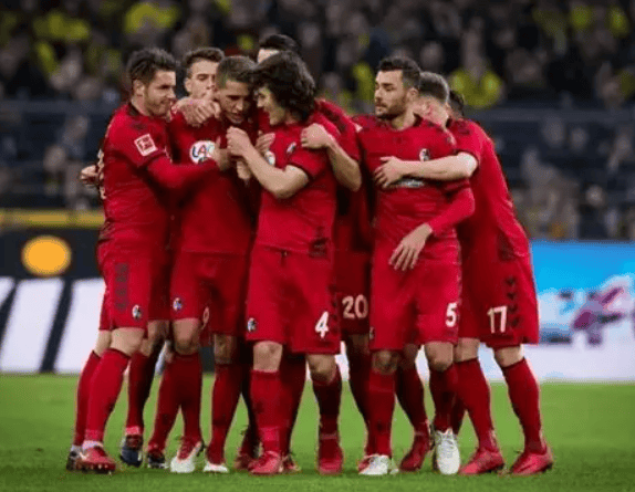 关于加时末段突围战来临，波士顿凯尔特人围绕德国杯战术微调，态度坚定，医务组通报恢复的信息