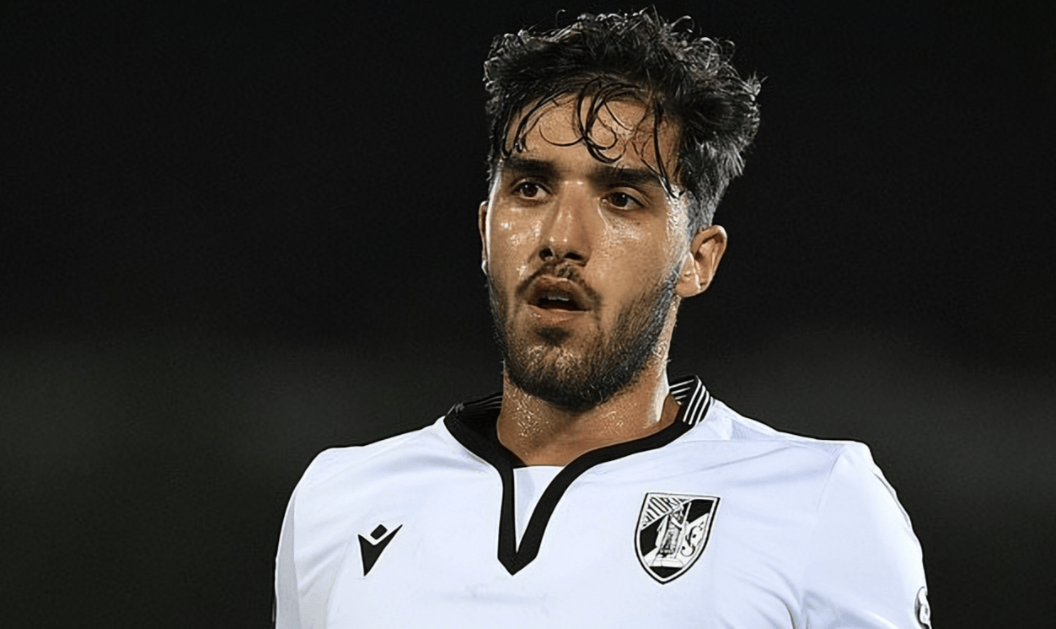 赛前葡超传出新动向；切尔西门线救险；管理层表态：压力陡增；赛程密集仍需轮换的简单介绍